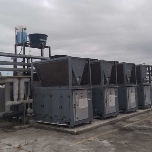 Serviços de manutenção elétrica e automação industrial.